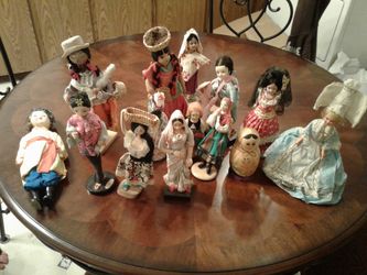 Collector Dolls from country's around the world