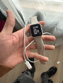 Apple Watch SE