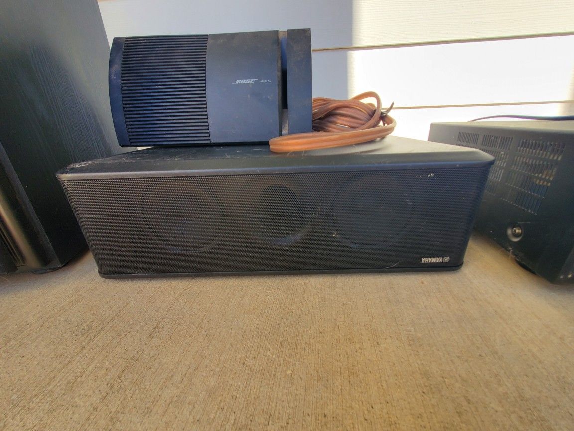 Yamaha Center Speaker And Bose Side Speaker 