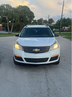 2017 Chevrolet Traverse LS