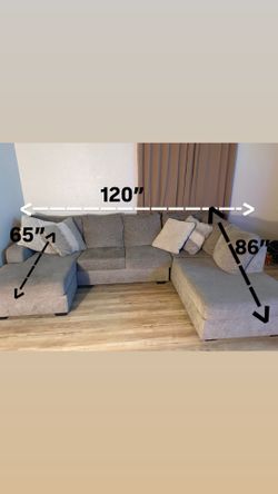 Gray Fabric Sectional Sofa with Chaise