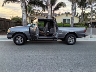 2000 Mazda B-Series Pickup