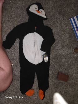Penguin halloween sleeper 9mo