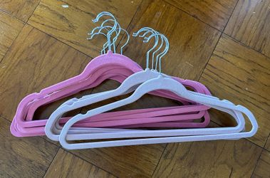 Assorted Pink Hangers 22