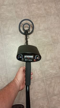 Metal detector