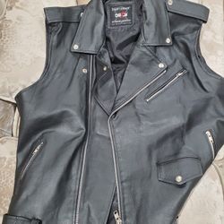 Black motorcycle jacket  With no sleeve