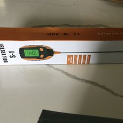 4-in-1 Soil Moisture Meter Indoor Outdoor New! New In box