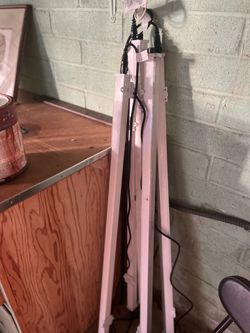 Commercial 4’ LED Grow Lights – Professional Lab Quality – $125 for All