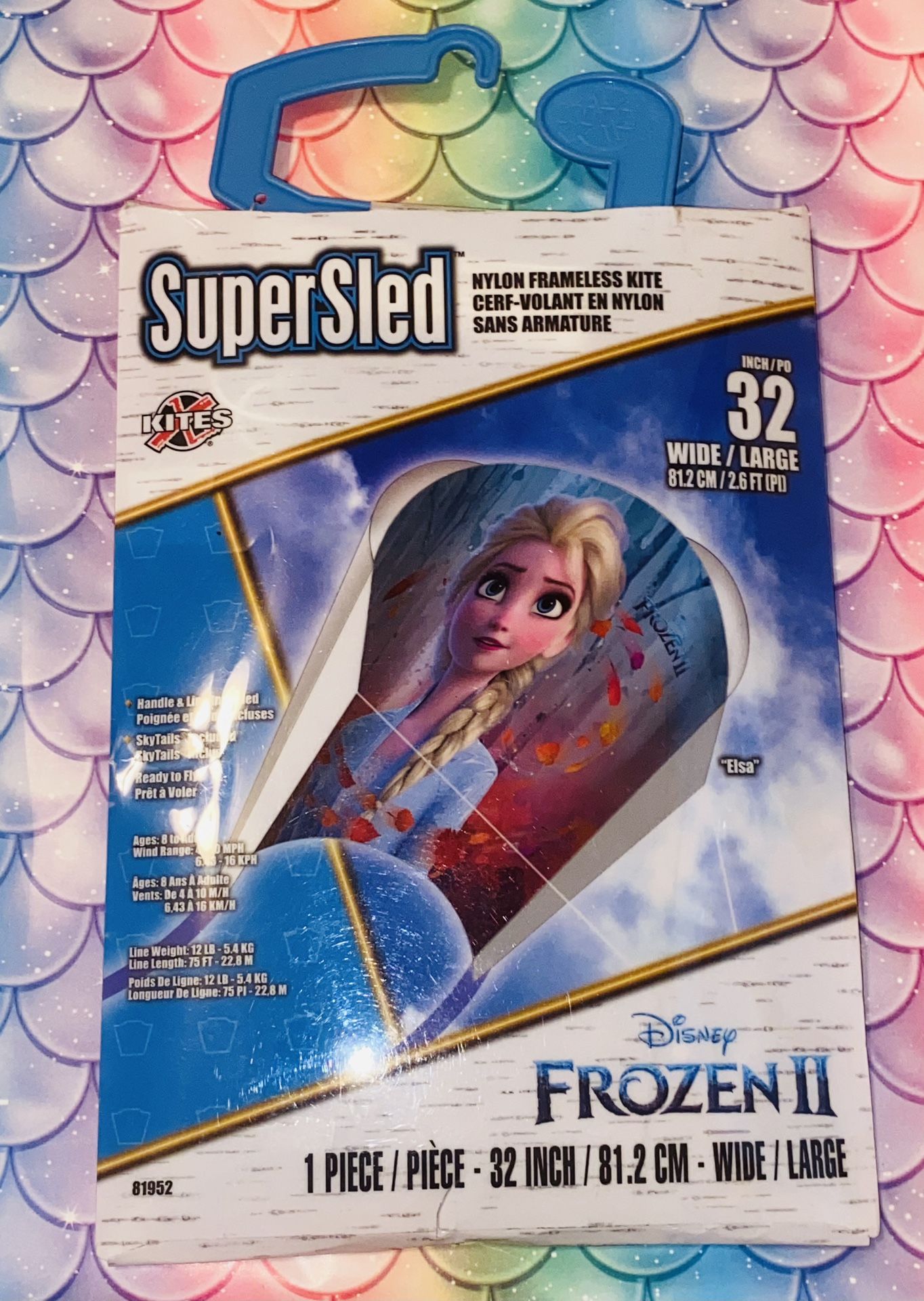 🔵🦋❄️⚪️DISNEY FROZEN GRAPHIC 32 INCH NYLON FRAMELESS FREE KITE🪁🦋🤍💙