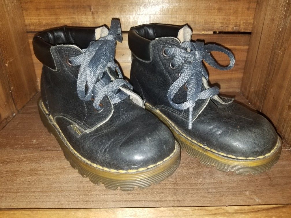 Kids Dr. Martens Boots