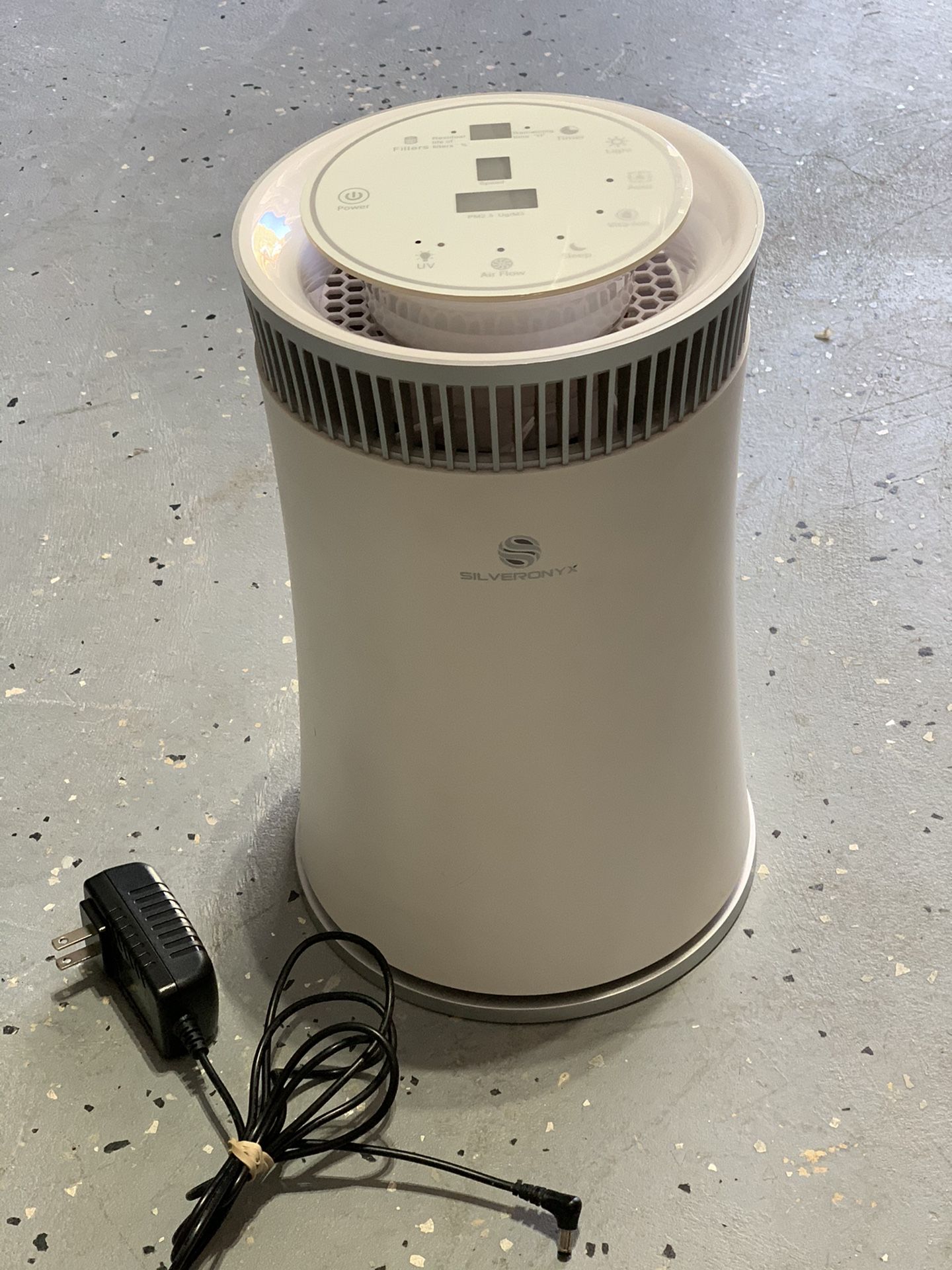 SilverOnyx KJ150F-C02 Air Purifier with True HEPA Filter