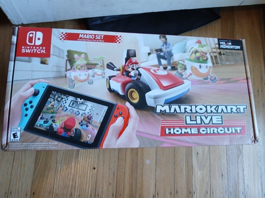 Nintendo MARIO KART HOME CIRCUIT LIVE MARIO SET