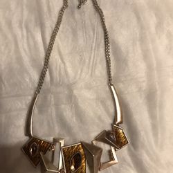 fancy necklace-vintage? (read Description)