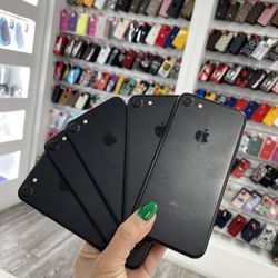 iPhone 7 32GB Unlocked 
