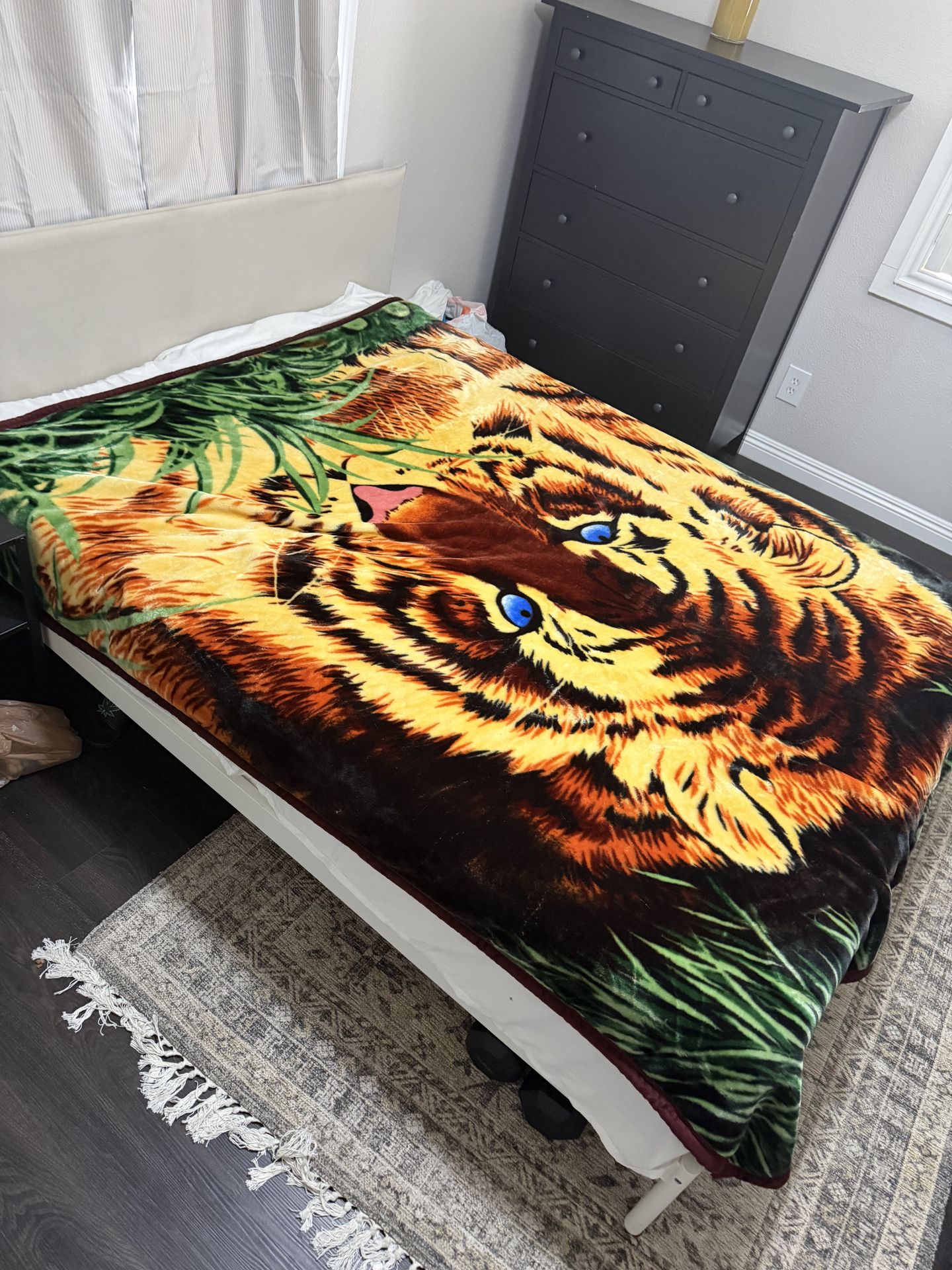 Queen Size Bed Frame Ikea KLEPPSTAD