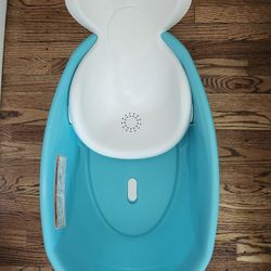 Fisherprice Baby Bathtub 