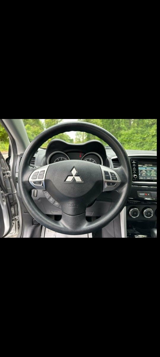 2016 Mitsubishi Lancer