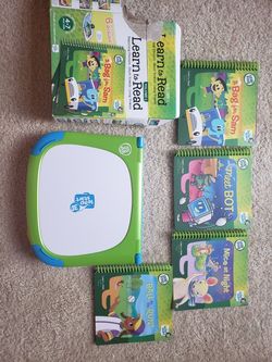 LeapFrog Learn to Read 3d device and books