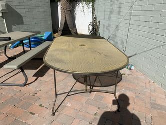 Outdoor table
