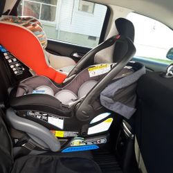 Graco Click & Connect Infant Car Seat