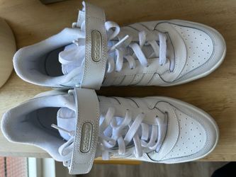 Men’s Size 10, Forum Low, Gently Used