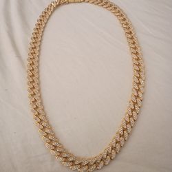 14 MM VVS ICED OUT WHITE GOLD CUBAN CHAIN (REP)