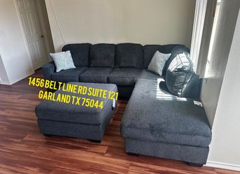 Living room sectional