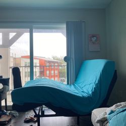 Anjutable Bed  2month Old