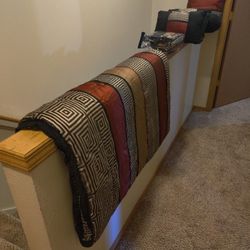 King Size Comforter W/ Matching Cases And Throw Pillows