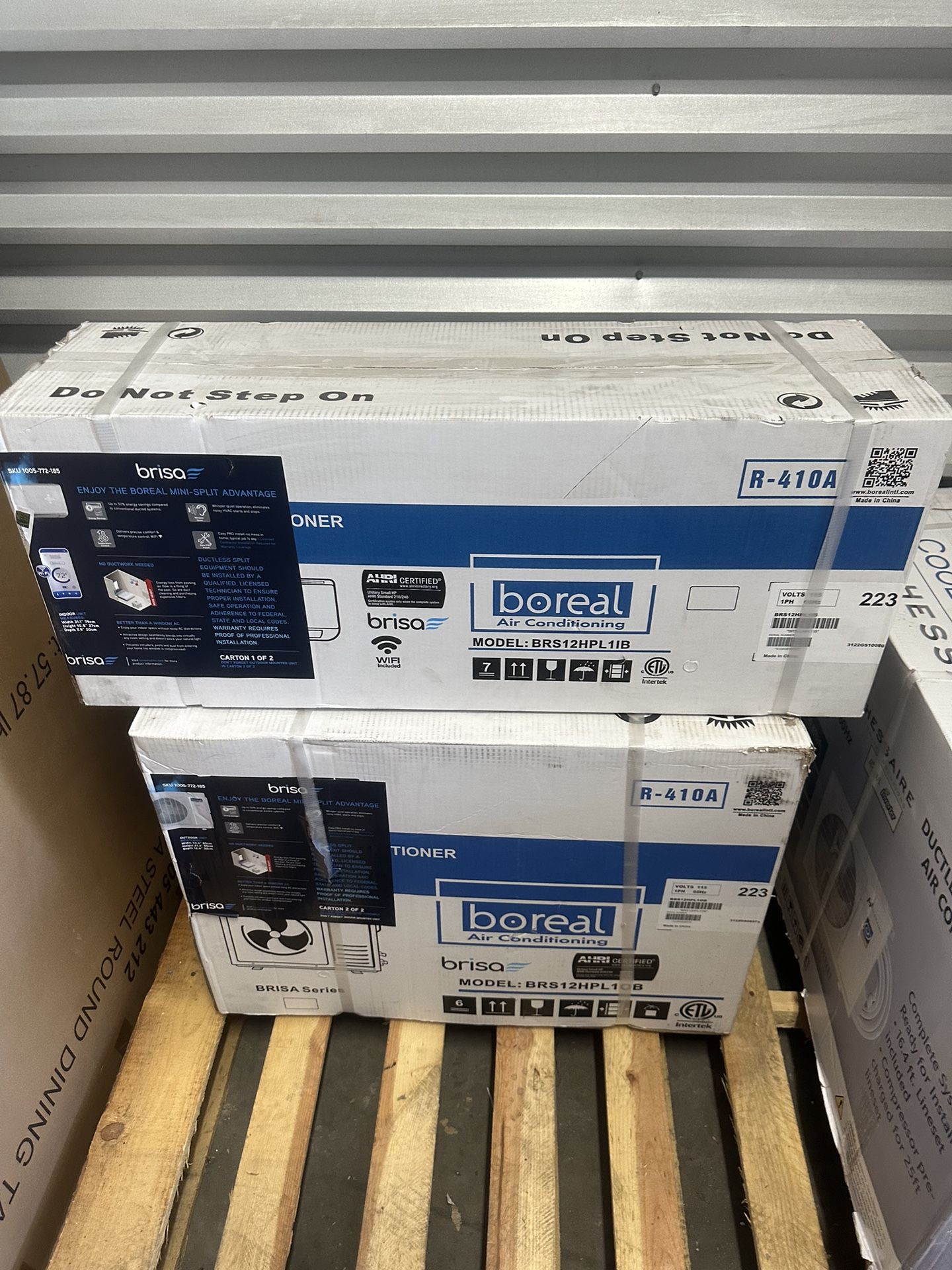 Boreal Brisa 12, 000 BTU 1 Ton Smart Home Inverter Driven Ductless Mini Split Air Conditioner with Heat Pump 115Volt