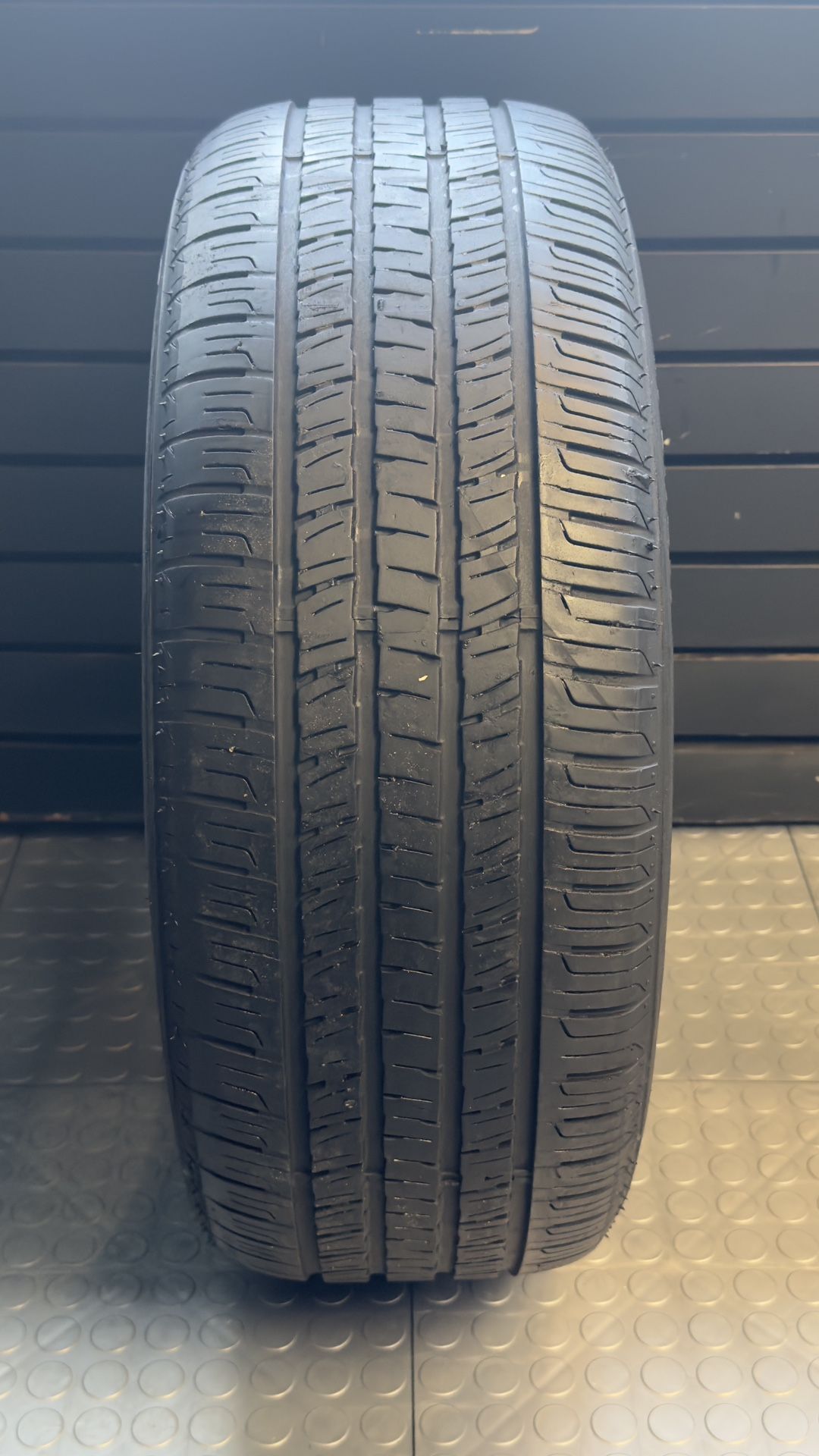 #321 One Used Tire Kenda 215/60/15 94H
