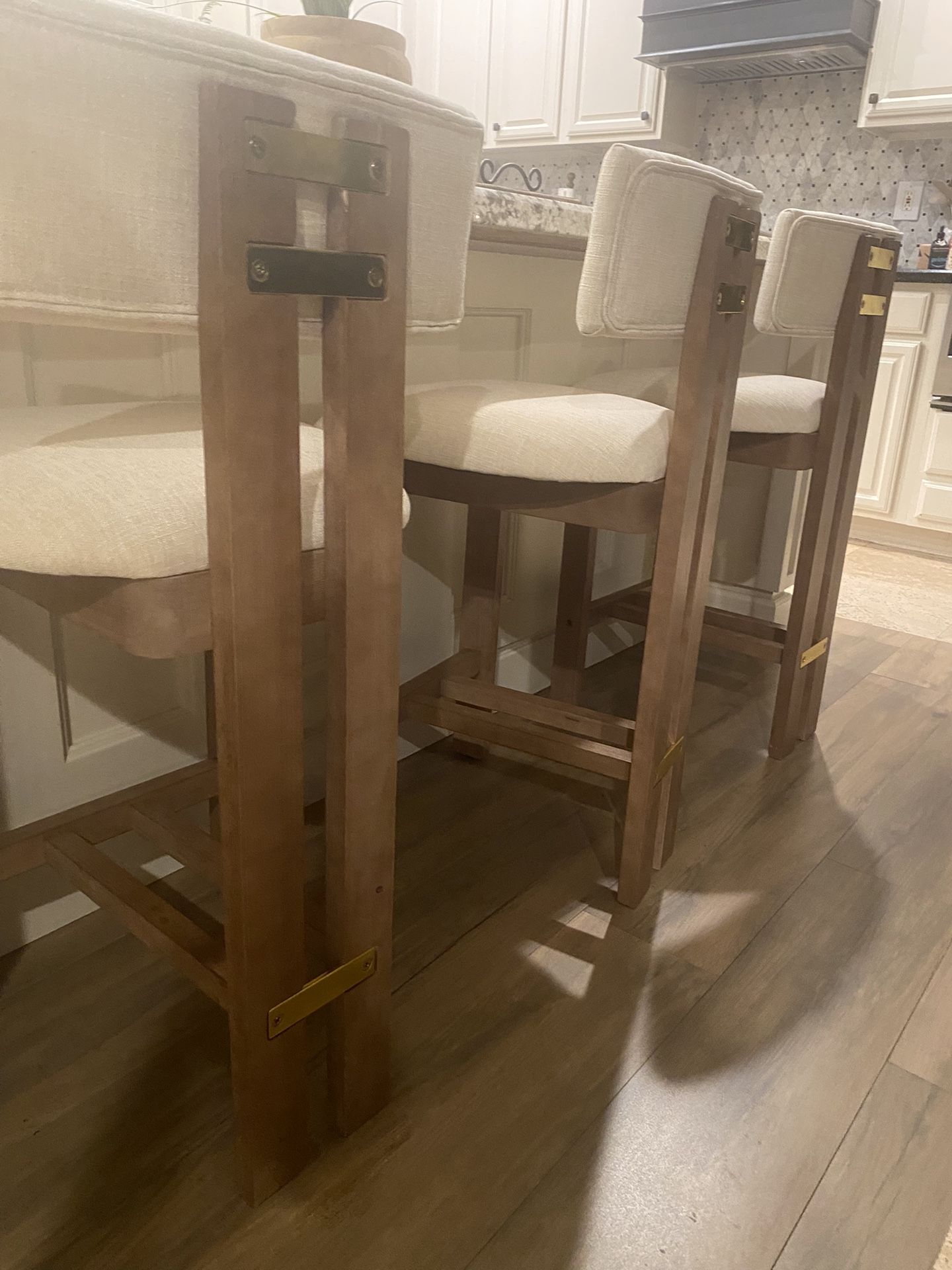 New Set If Four Counter Stools