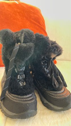 The North Face kids boots, size 10