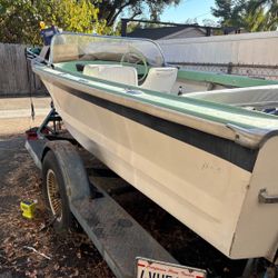 1959 Glasspar Avalon 