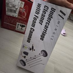 Undercarriage Cleaner With  Foam Cannon 