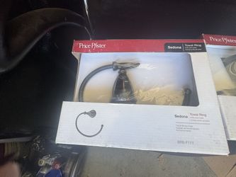 Pfister SEDONA Accessories Set 