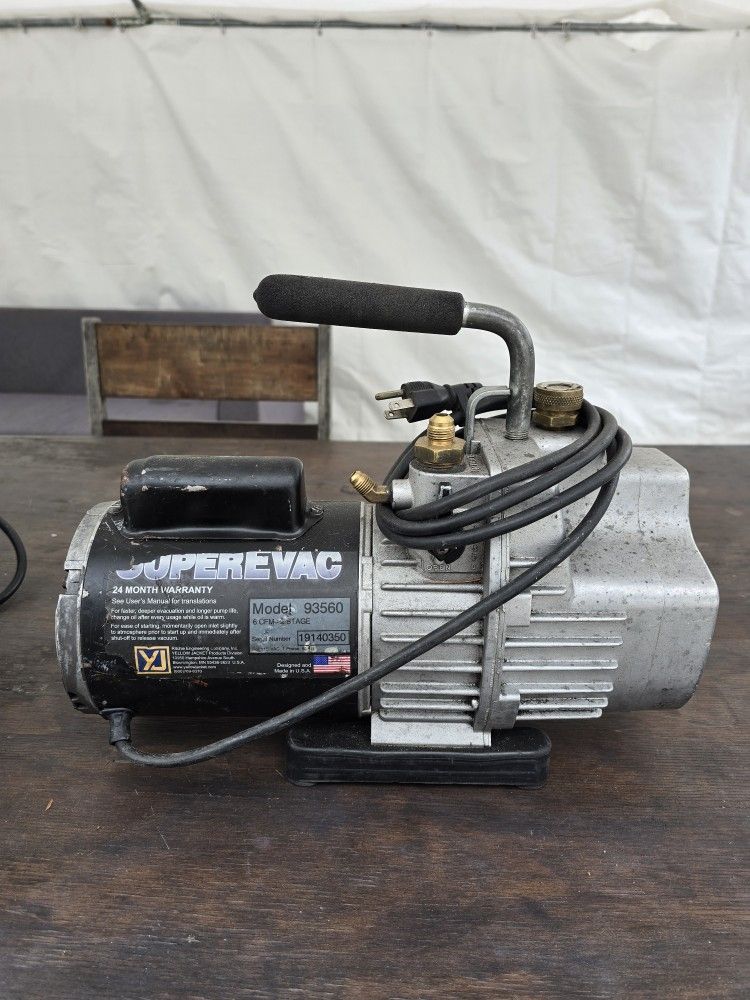 Vacuum Pump 6 CFM