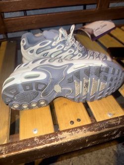 Se venden tenis