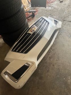 Cadillac Front Bumper with Grille Assembly