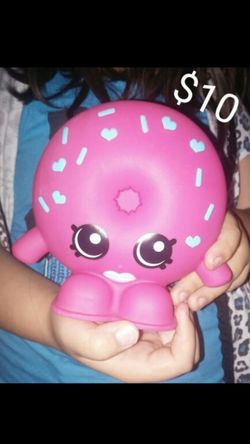 Shopkins D'Lish Donut Coin Bank