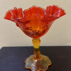Vintage Red And Gold Scalloped Vase