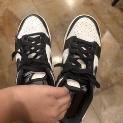 Nike Panda Low Dunks