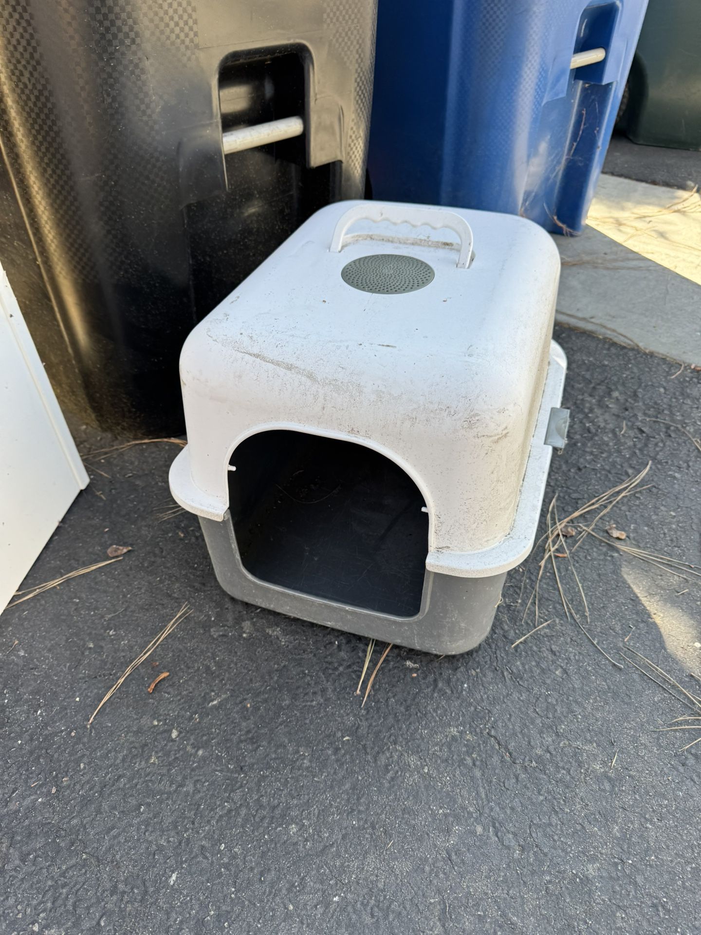 Cat Liter Boxes 3 Total
