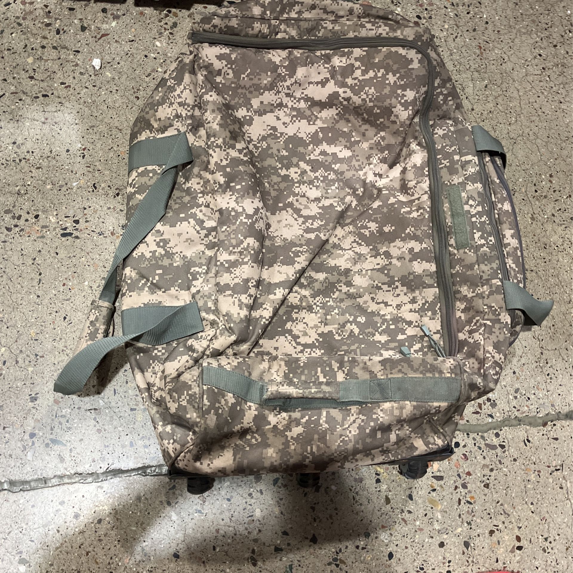 Large Military Duffel Bag On Wheels