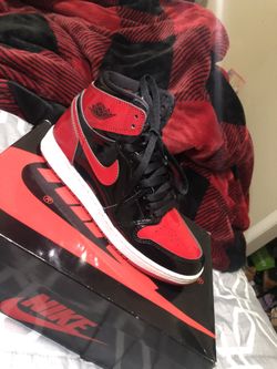 Jordan 1 Retro Patent Bred