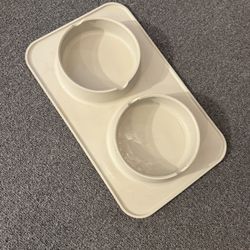 Silicone pet mat, Boots & Barclay