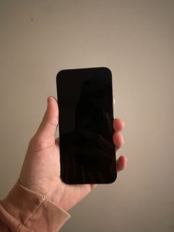iPhone 12 Black 64 GB - Factory Reset (Great Condition)