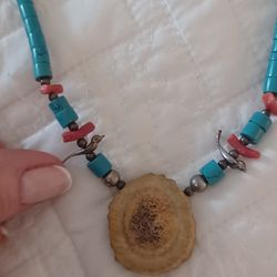 Vtg.1970's Sterling Silver Roadrunners& TURQUOISE & Coral & Petrified Wood Necklace- 14 In.