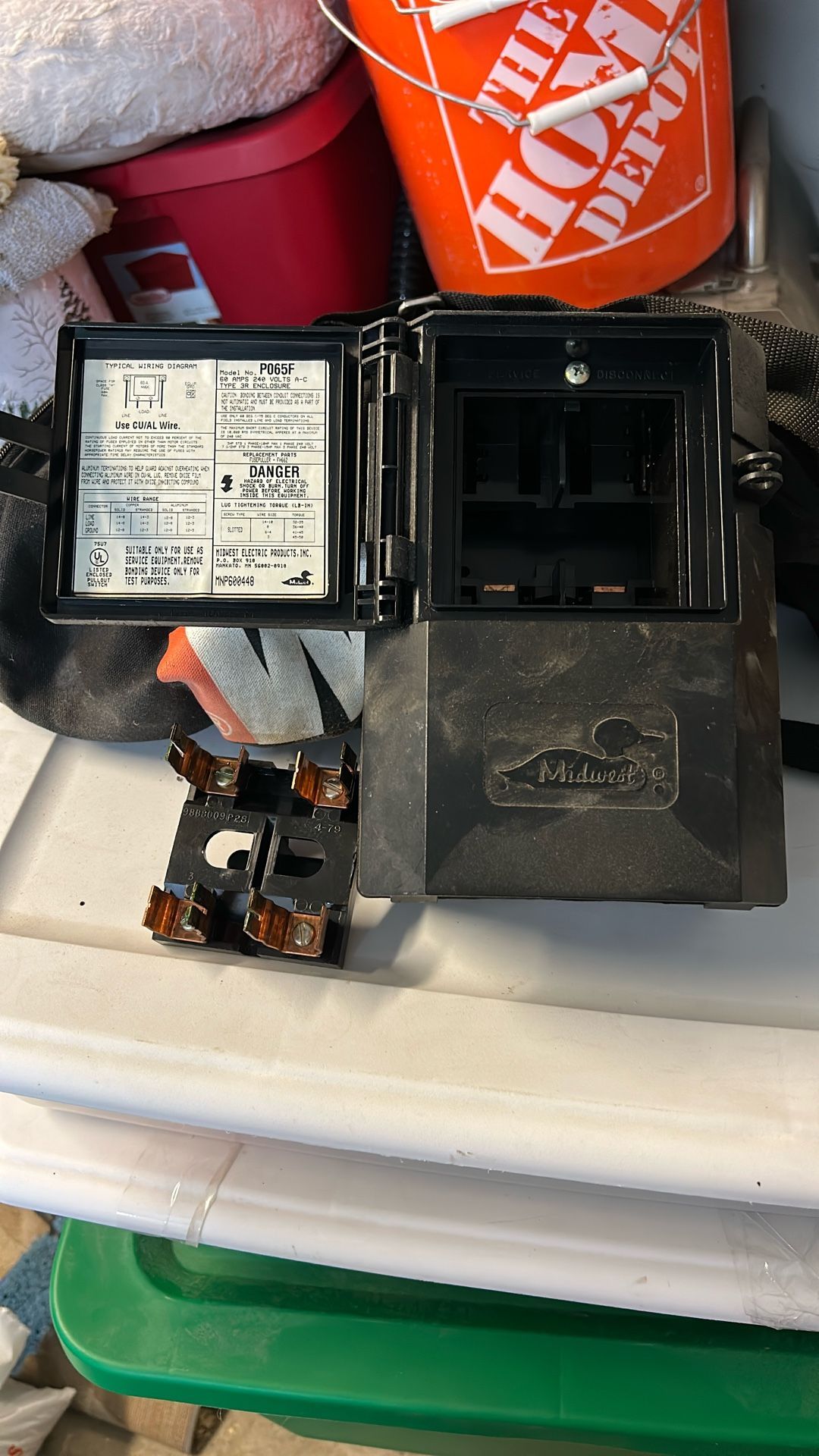 60 Amp 240 V Midwest Waterproof enclosure