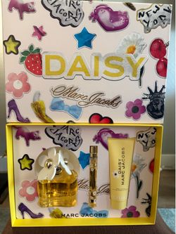 Marc Jacob’s Daisy Set